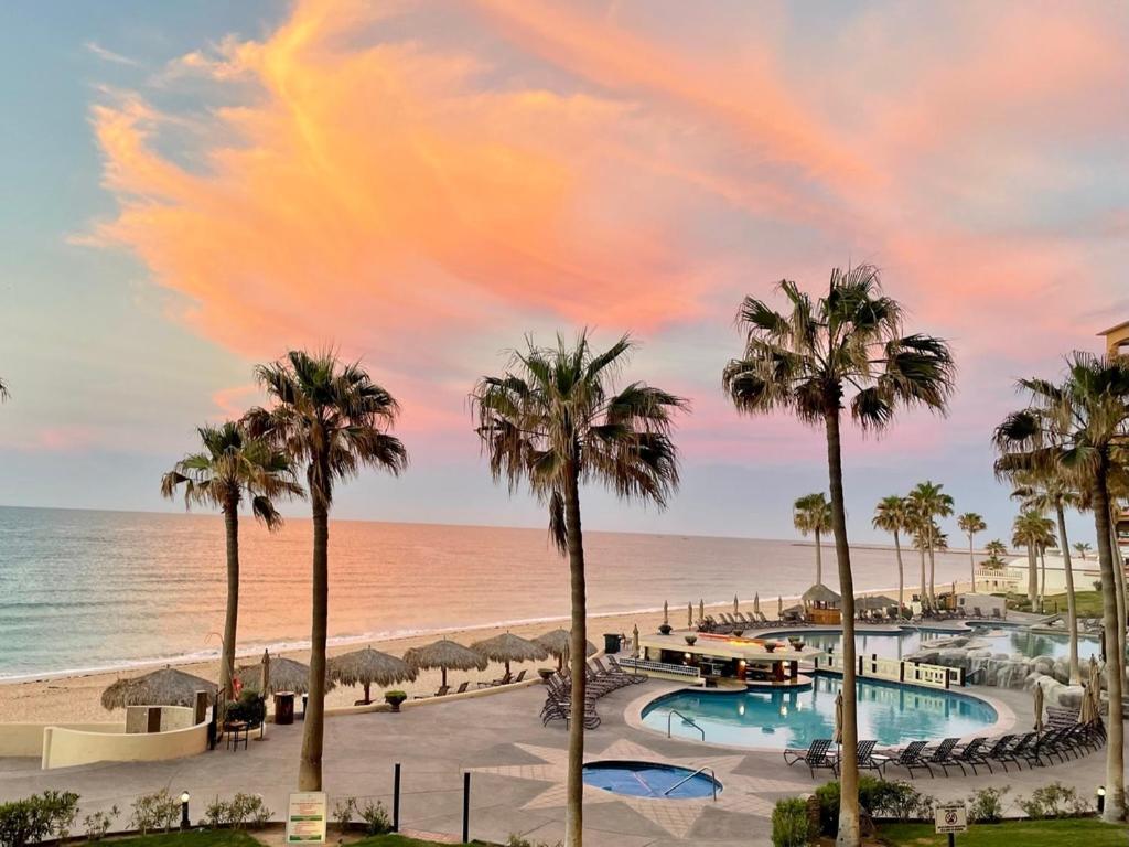 Sonoran Sea Resort Beachfront Condo E203 Puerto Penasco Exterior photo